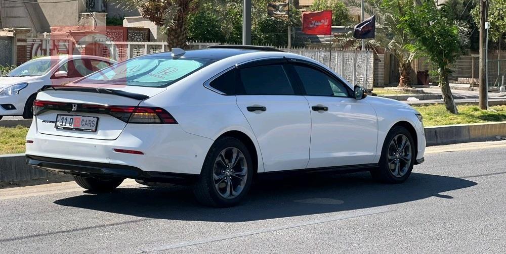 هۆندا ئەکۆرد